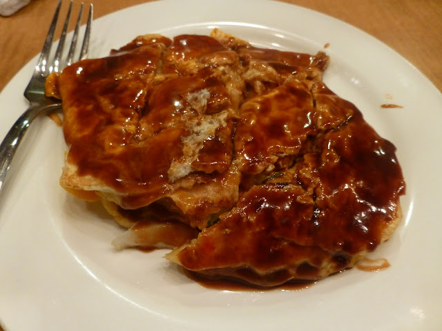 okonomiyaki spécialité culinaire d'Osaka