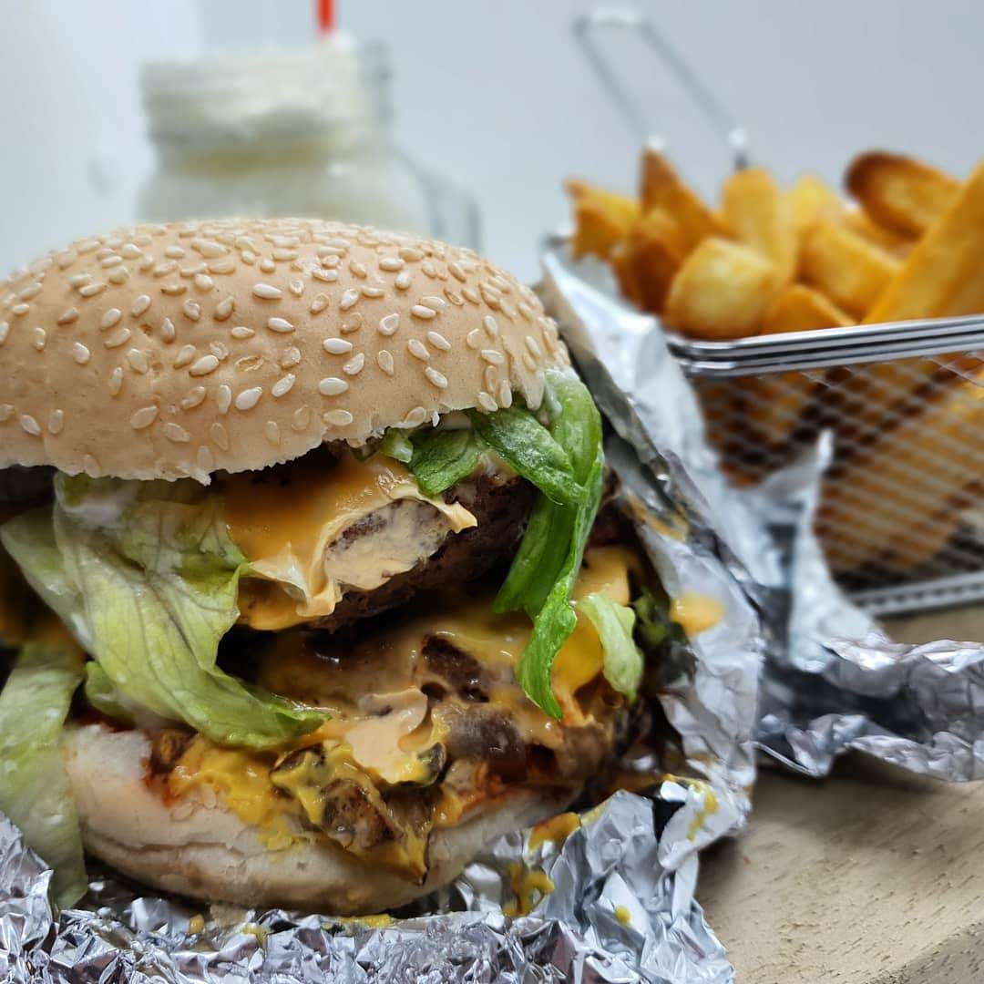Make a Five Guys Burger at home Five Guys Fakeaway Recipe Sugar