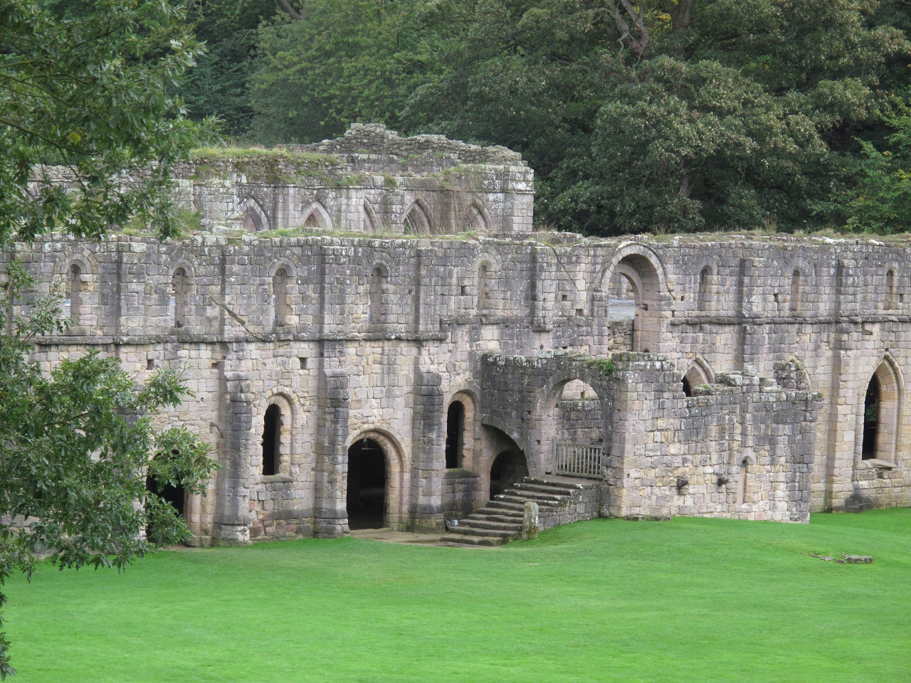 Life in the Doghouse Visit to Fountains Abbey
