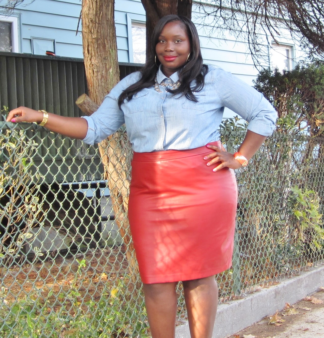 STYLE JOURNEY: RED LEATHER AND DENIM - Stylish Curves