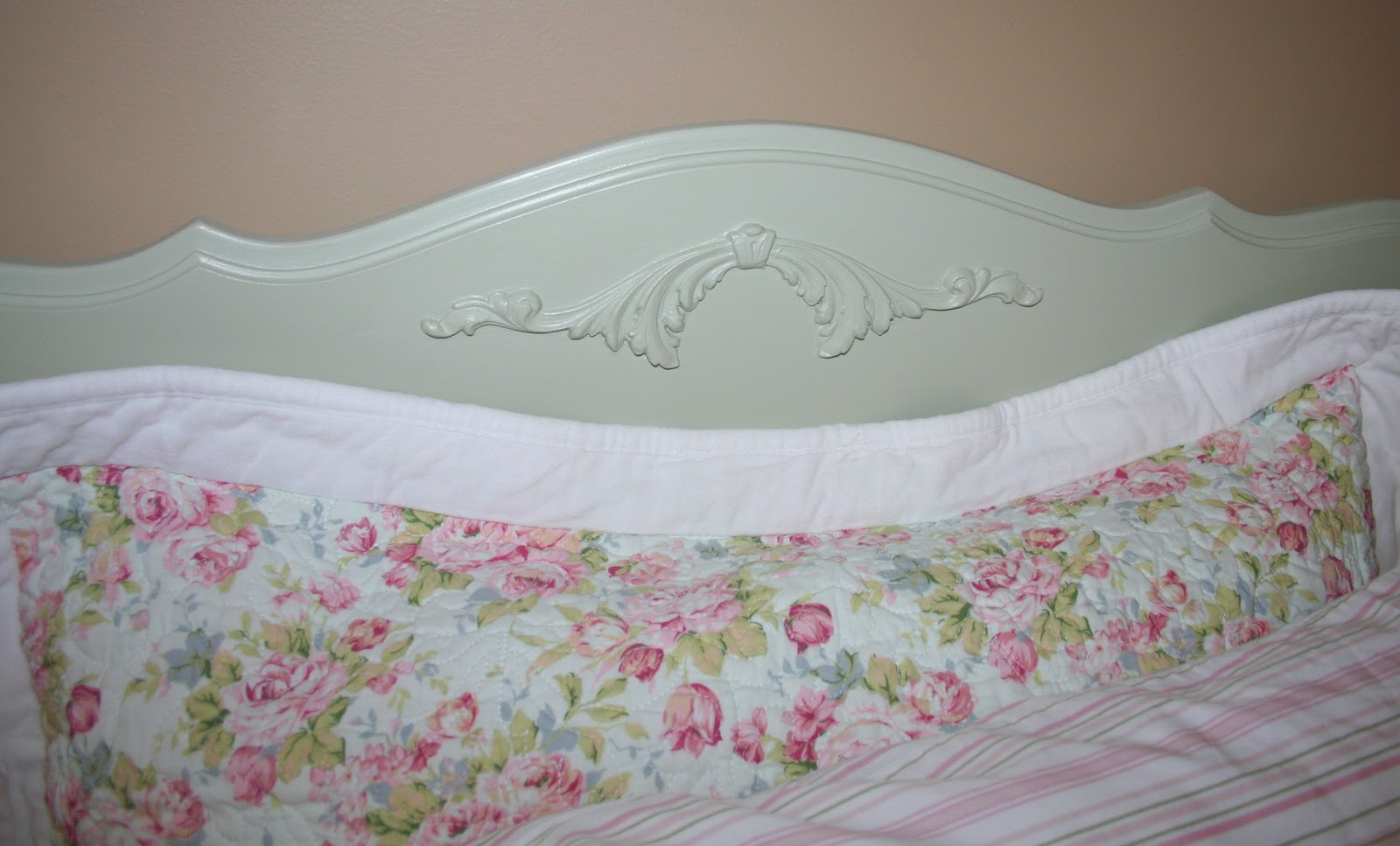 Simply Projects Shabby Chic Headboard and Footboard Makeover