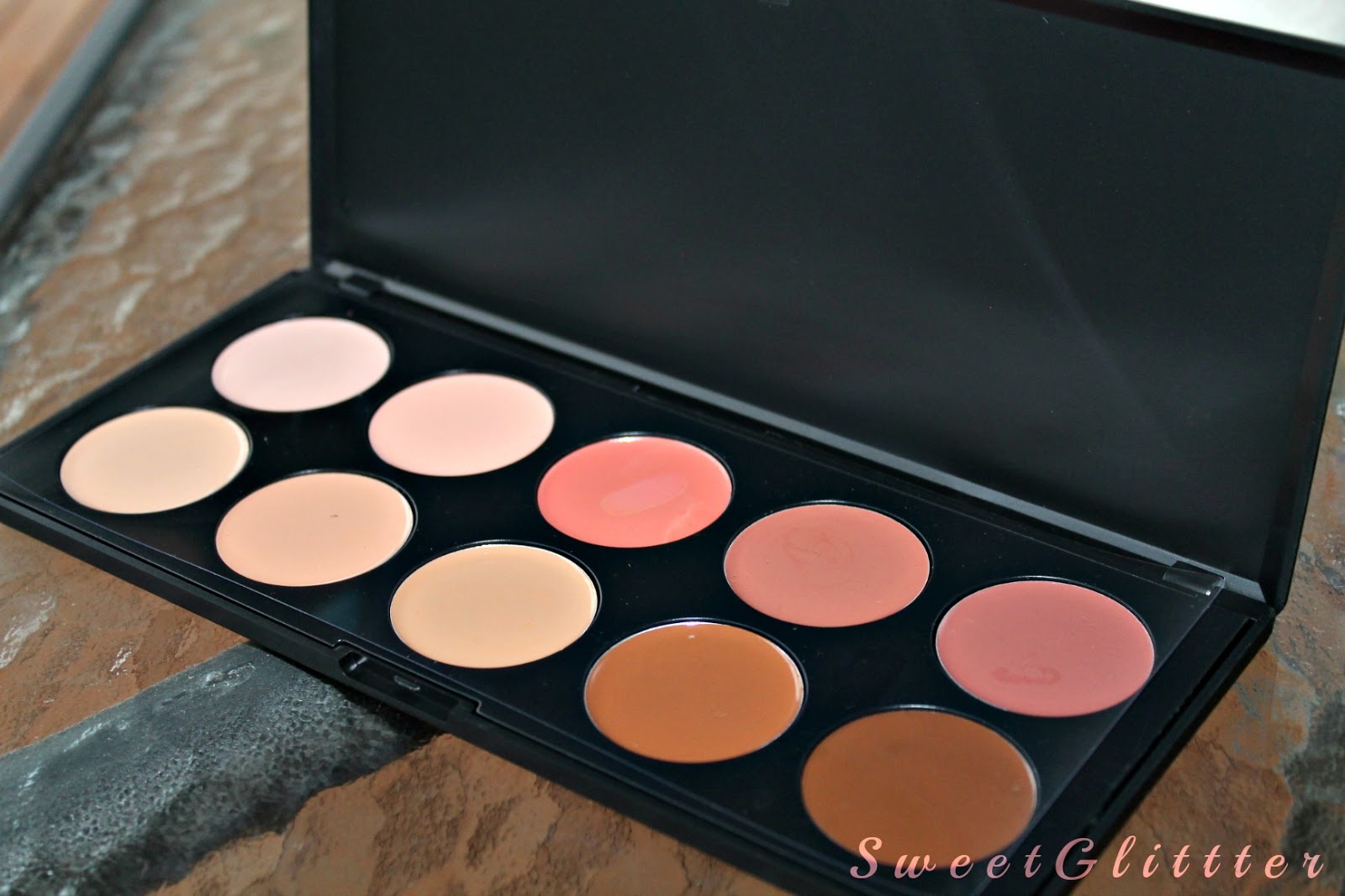 May my passion for makeup burn you ♥ BH Cosmetics 10 Camouflage