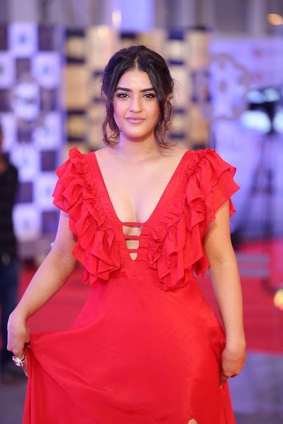 Kavya Thapar at Mirchi Music Awards South 2018