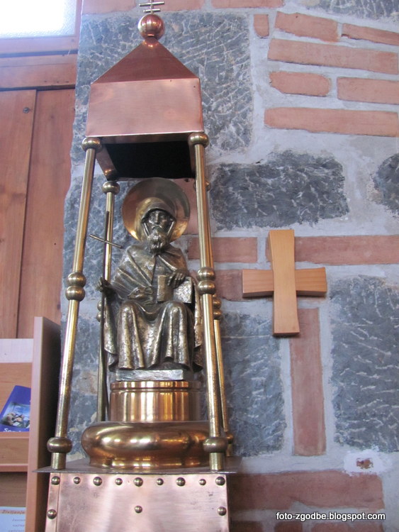 Plečnikova cerkev sv. Mihaela na Ljubljanskem barju