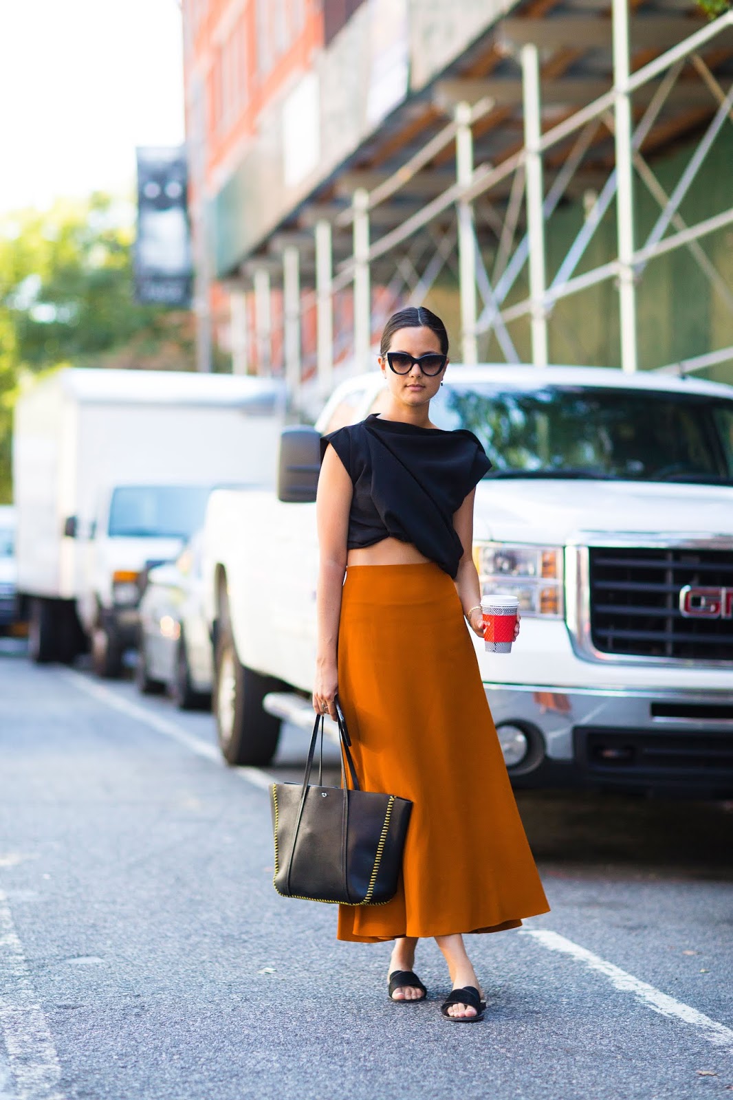 An Understated Way to Pull Off a Bright Skirt for Summer