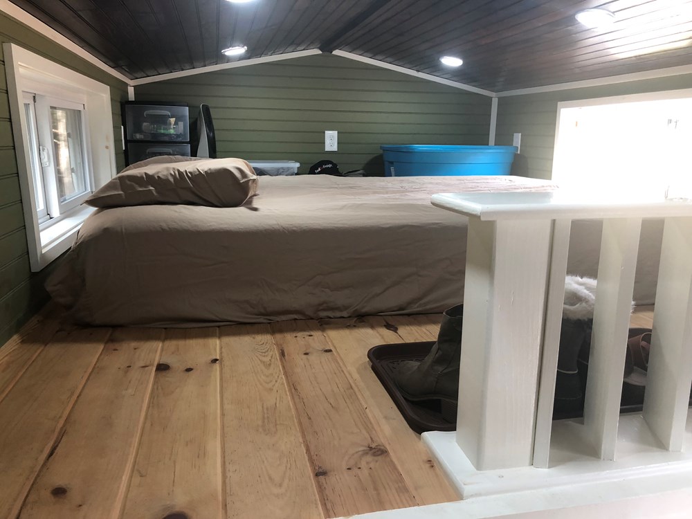 King Williams Tiny House (324 Sq Ft) [ TINY HOUSE TOWN ]