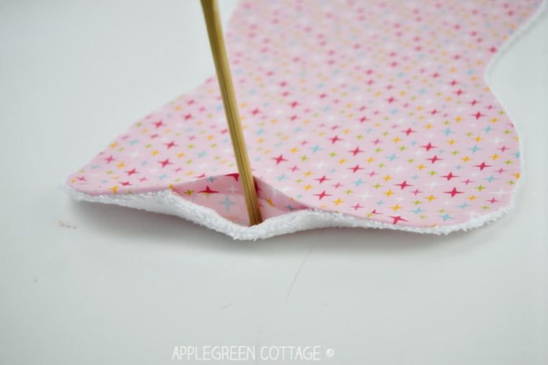 free-burp-cloth-pattern-so-cute-applegreen-cottage