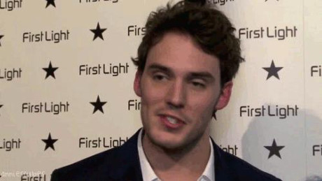 Dang met moi? Hay nhin nu cuoi cua Sam Claflin (Me Before You) de duoc 'sac' day nang luong nao! - Anh 31