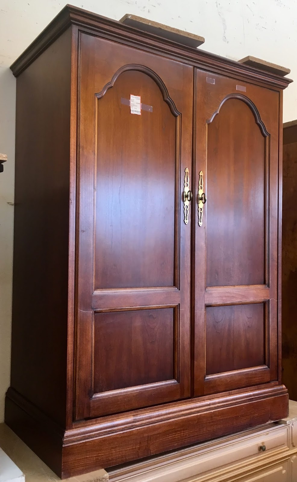 Uhuru Furniture & Collectibles REDUCED Hardwood TV Armoire 65 35 Bargain Buy SOLD