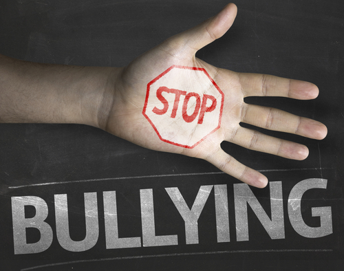 Conoce a la CEO de 17 años que dirige un movimiento global contra el bullying
