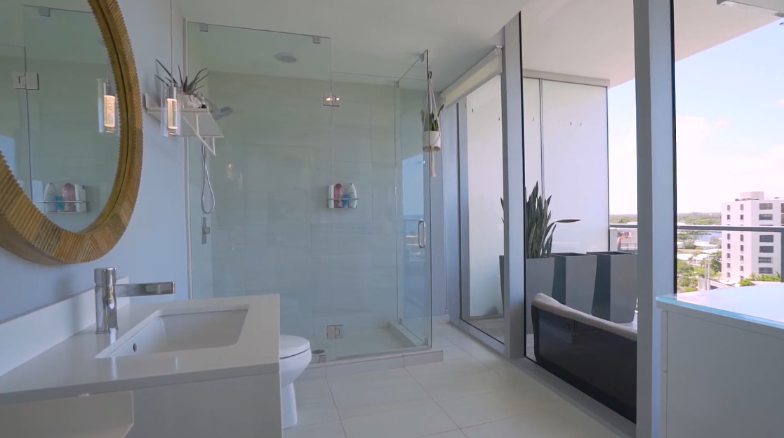 Tour 2200 N Ocean Blvd N602 Fort Lauderdale vs. 41 Interior Design Photos