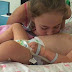 Le bébé est cliniquement mort. Puis quand sa petite soeur lui donne un dernier bisou sur le ventre? Même les docteurs sont sous le choc.