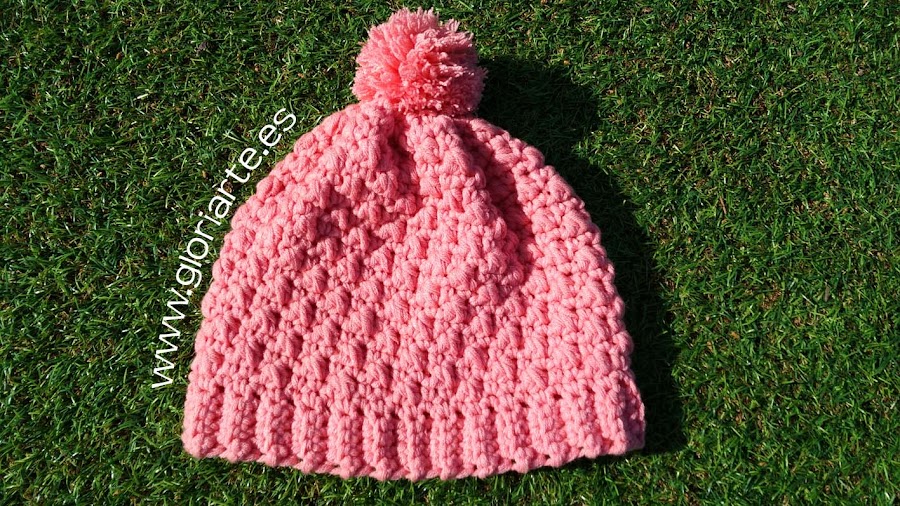 gorro rosa de crochet