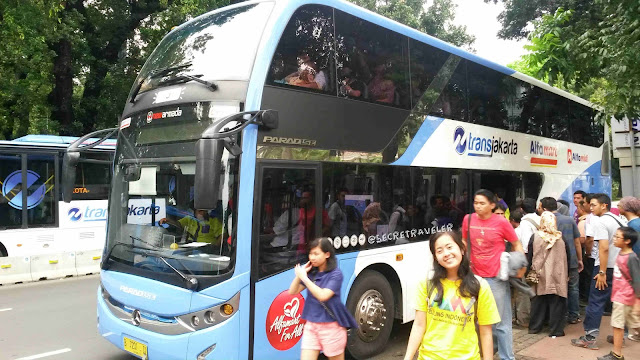City tour bus Jakarta