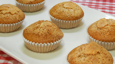 Receta fácil de magdalenas o muffins de harina de espelta cien por cien integrales