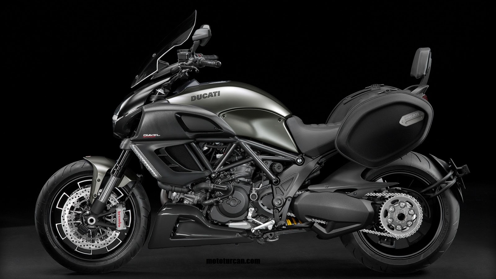 Moto World Ducati Diavel Moto World Ducati Diavel