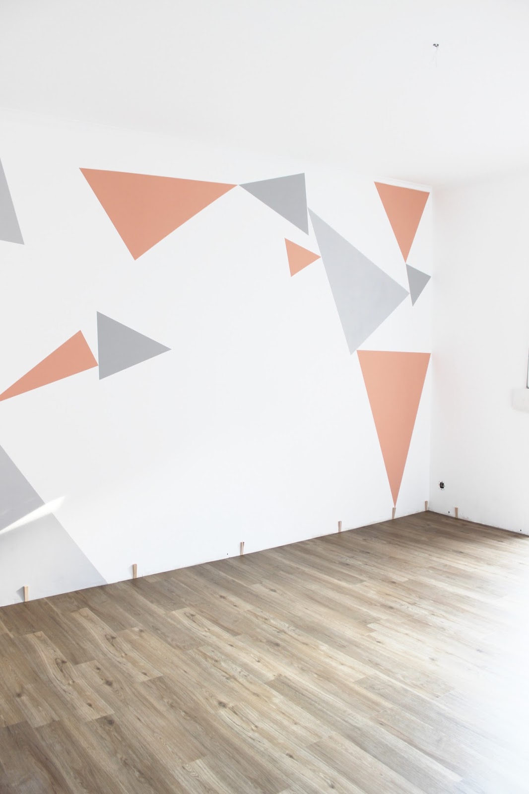 How to paint a triangle accent wall | A Hearty Home