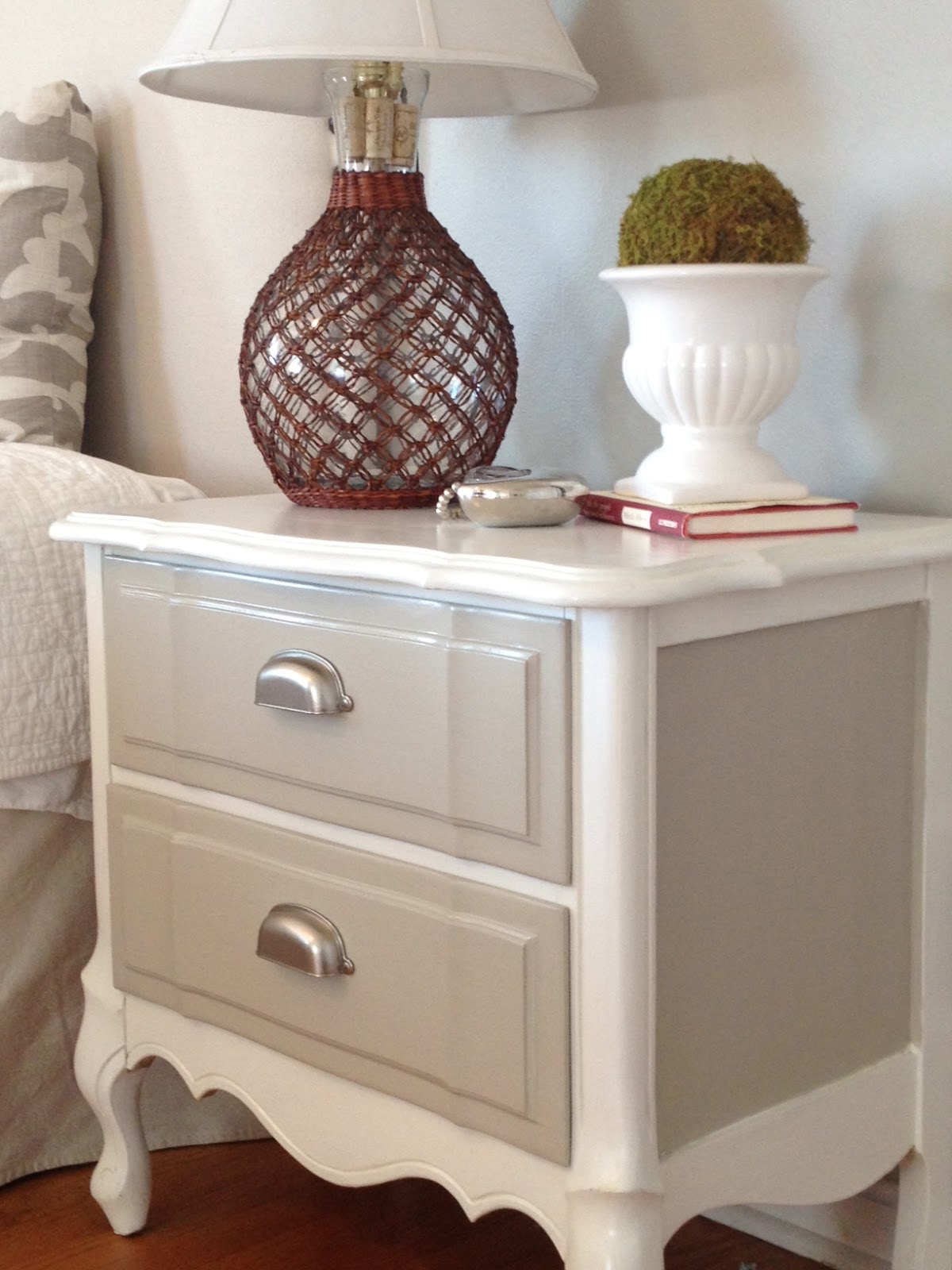 Two It Yourself Refinished nightstand in DIY Chalk Paint (Before and