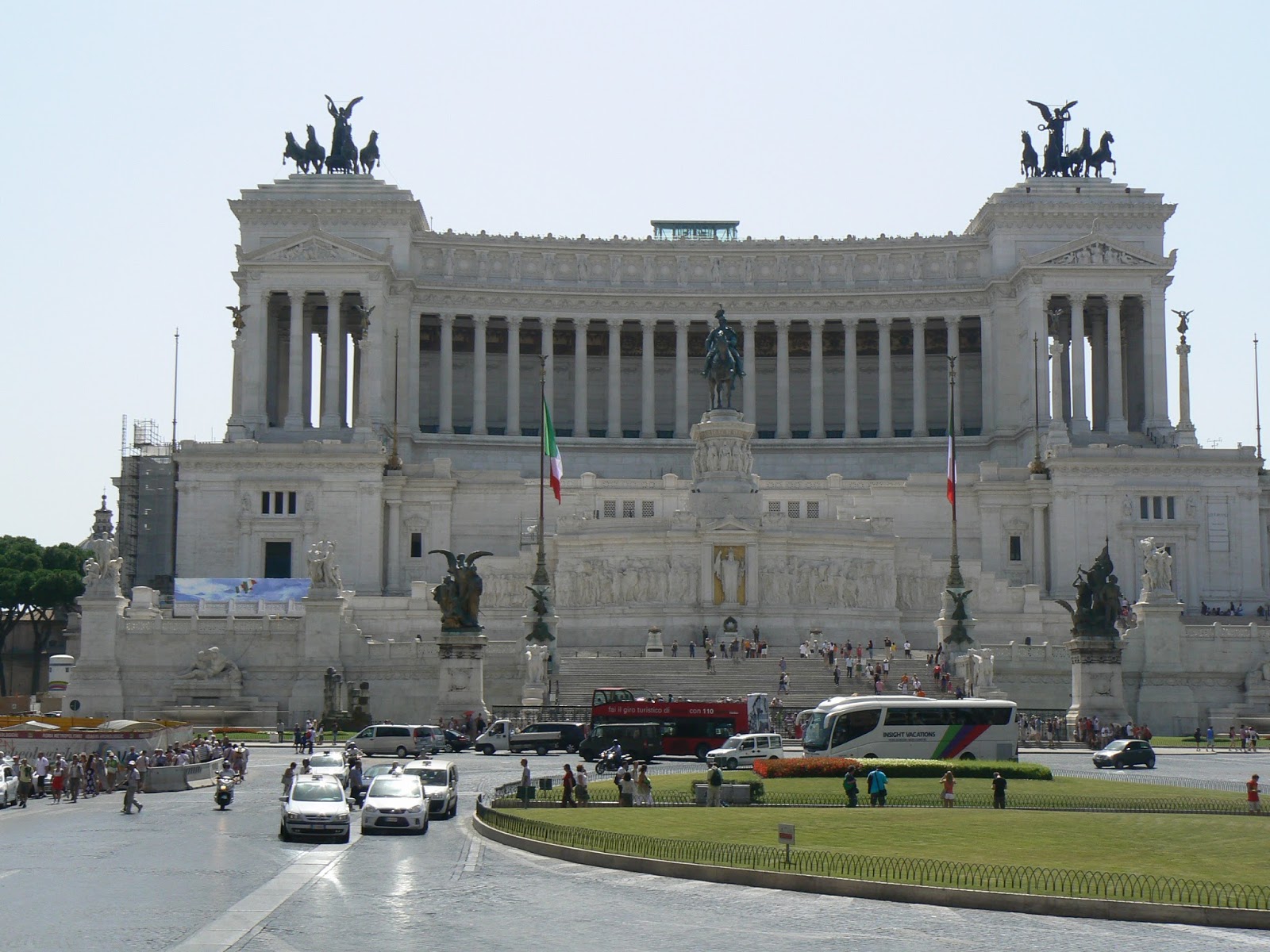 Фото площади венеции в риме