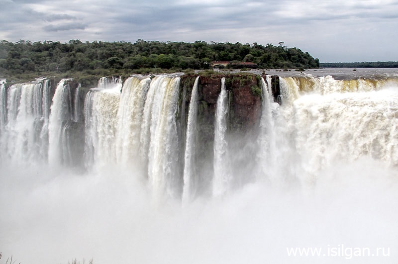 Водопады Игуасу (Cataratas del Iguazu). Глотка Дьявола (Garganta del Diablo) Водопады Игуасу (Cataratas del Iguazu). Глотка Дьявола (Garganta del Diablo). Аргентина
