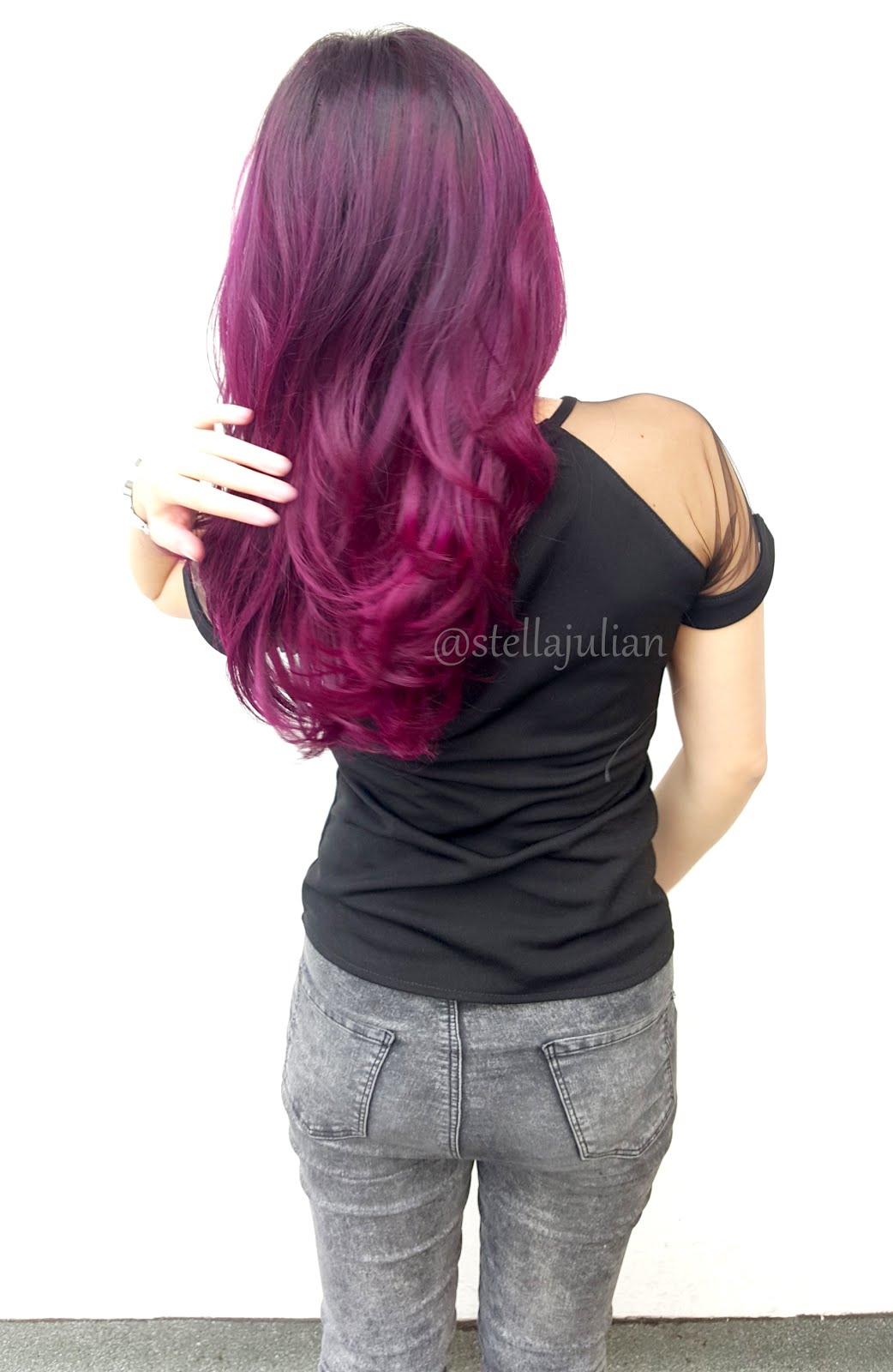 Warna rambut ungu violet