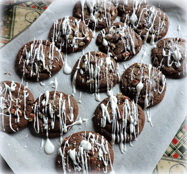 Caramel Stuffed Chocolate Cookies