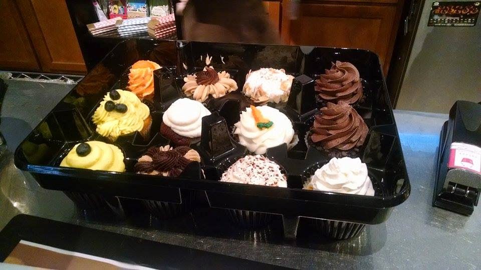Cupcakery Review The Velvet Cupcake Cafe, Columbia, MO
