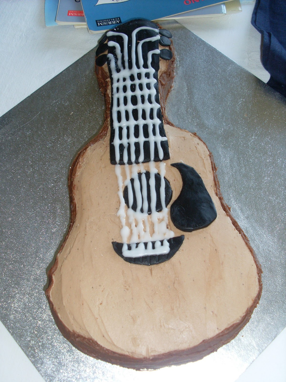 Sweet and Simple Baking Easy Acoustic Guitar Cake