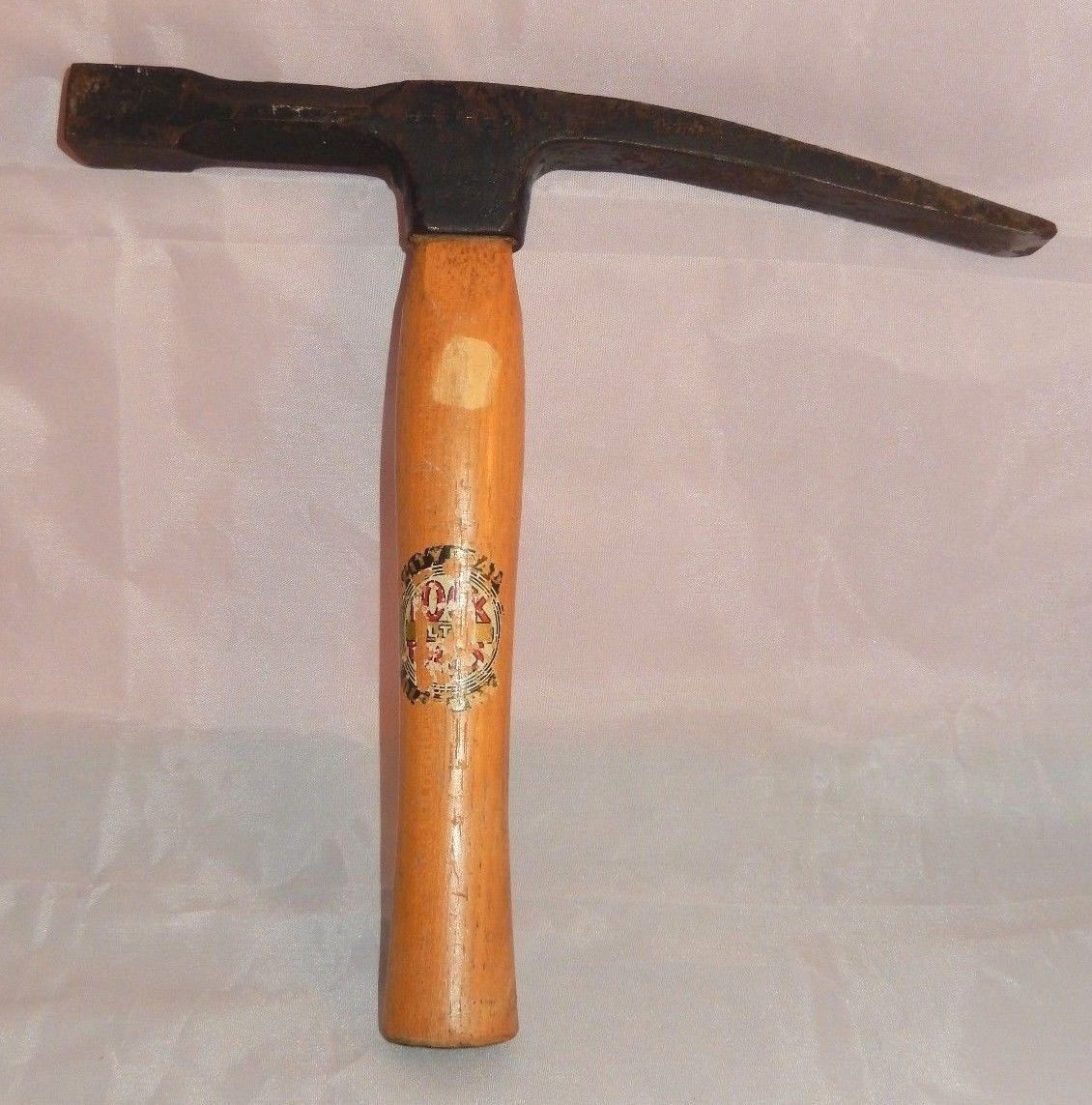 Trowel and Masonry Tool Collector Resource Tools For laying Cobblestones