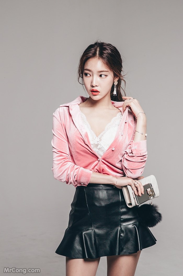 Model Park Jung Yoon in the November 2016 fashion photo series (514 photos) photo 17-13