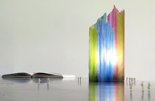 Новости дизайна. Живописная настольная лампа от дизайнера Таэга Нисимото