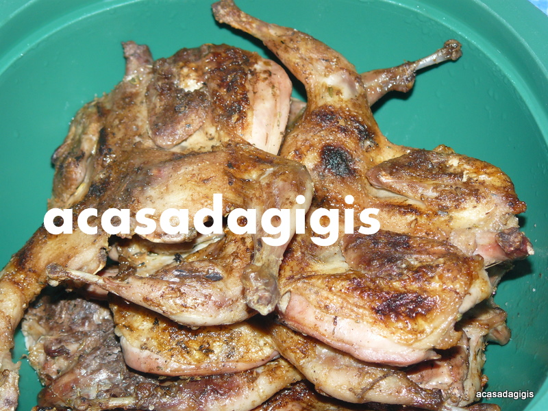 A casa da gigis: Codornizes Grelhadas no Barbeque
