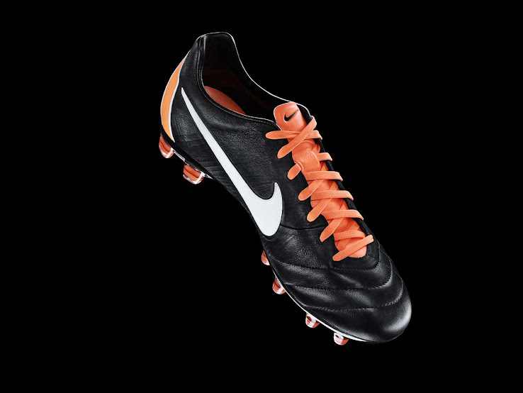nike tiempo legend 4