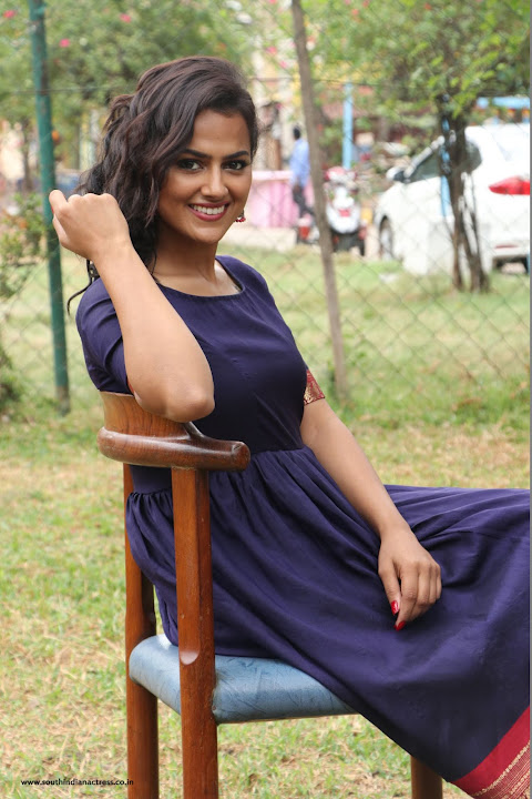 Shraddha Srinath at Vikram Vedha Press Meet