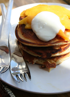 Pancakes czyli amerykańskie naleśniki z mango