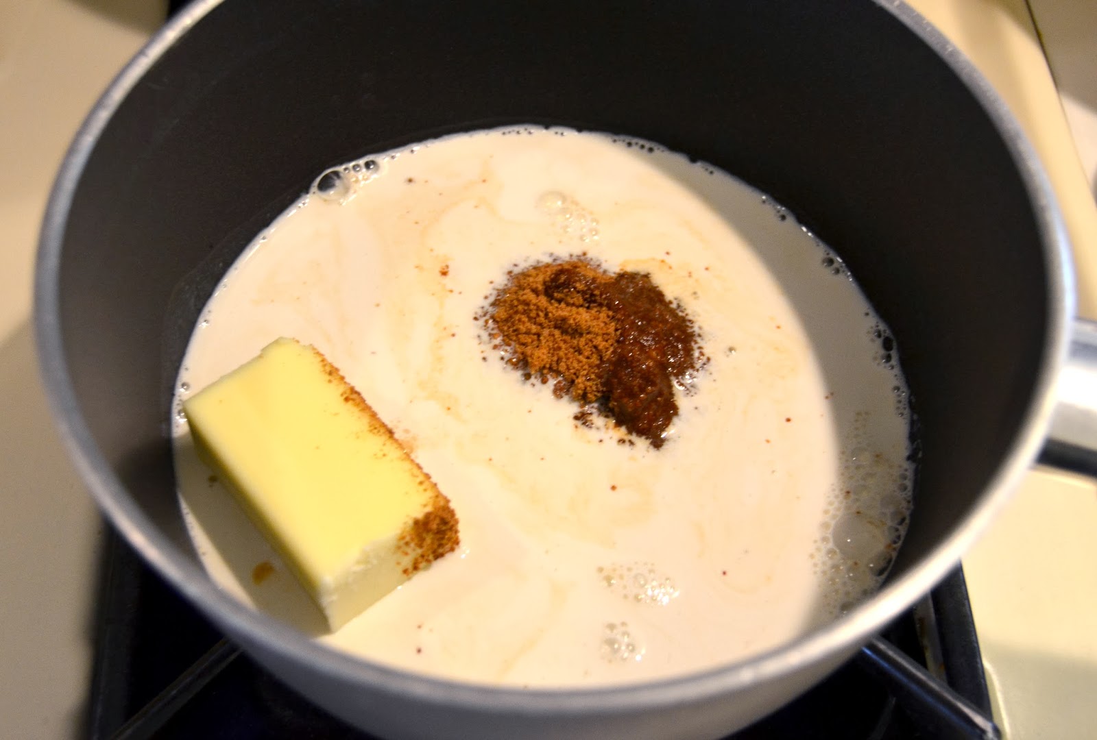 Processed Free and Me Clean Caramel Sauce