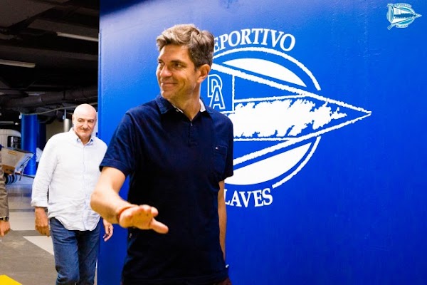 Oficial: Alavés, no sigue el técnico Pellegrino