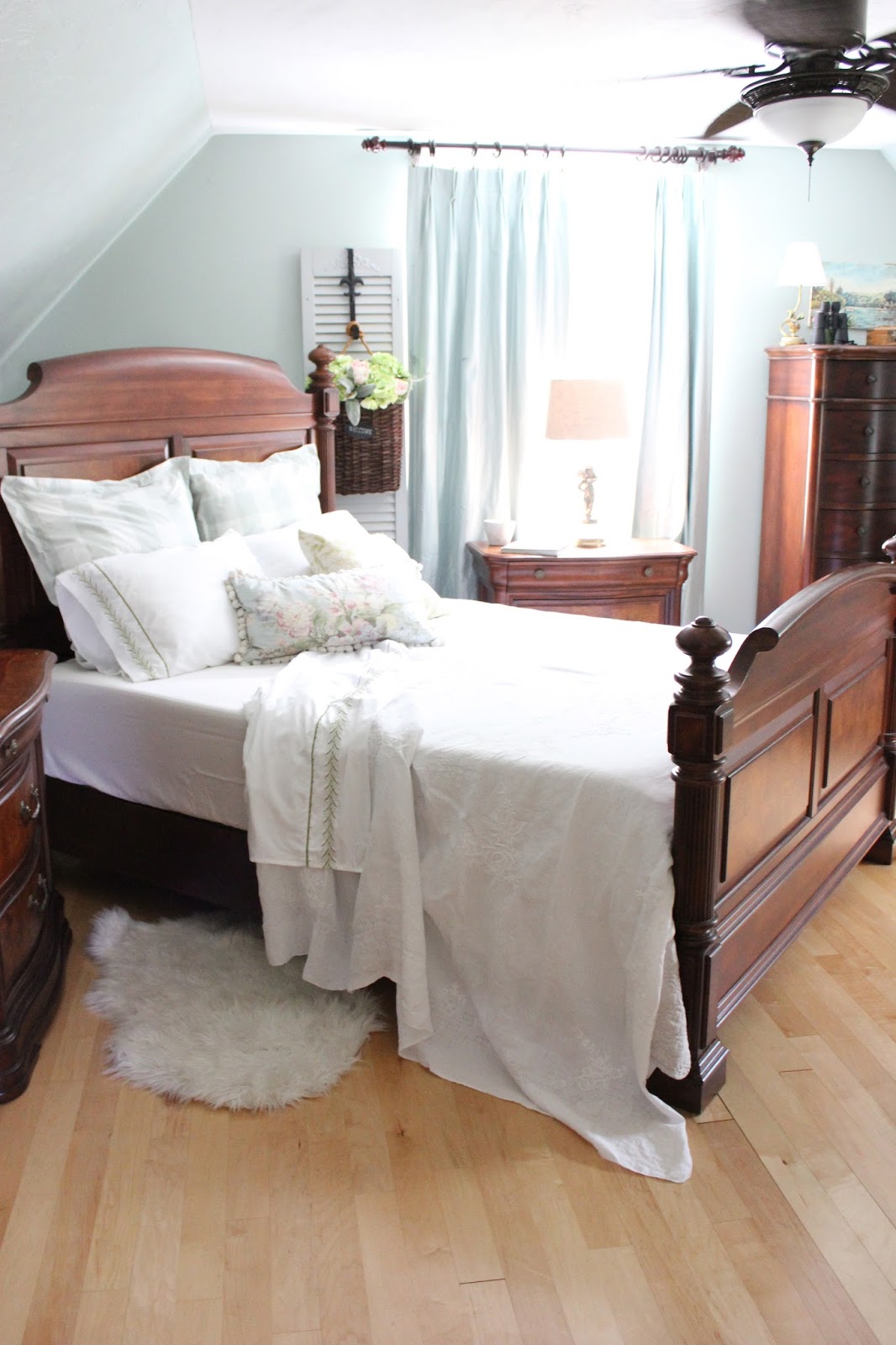 Maison Decor Project DesignHow to Create a Beautiful Bed