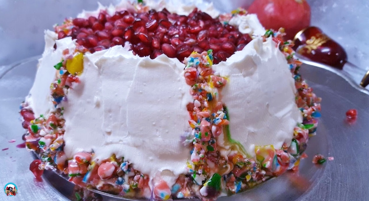 Tarta de chocolate con granadas ¡Huele Bien!