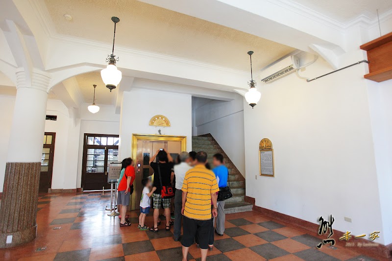 林百貨|營業開放時間 美食餐廳|台南古蹟景點|頂樓神社的百貨公司