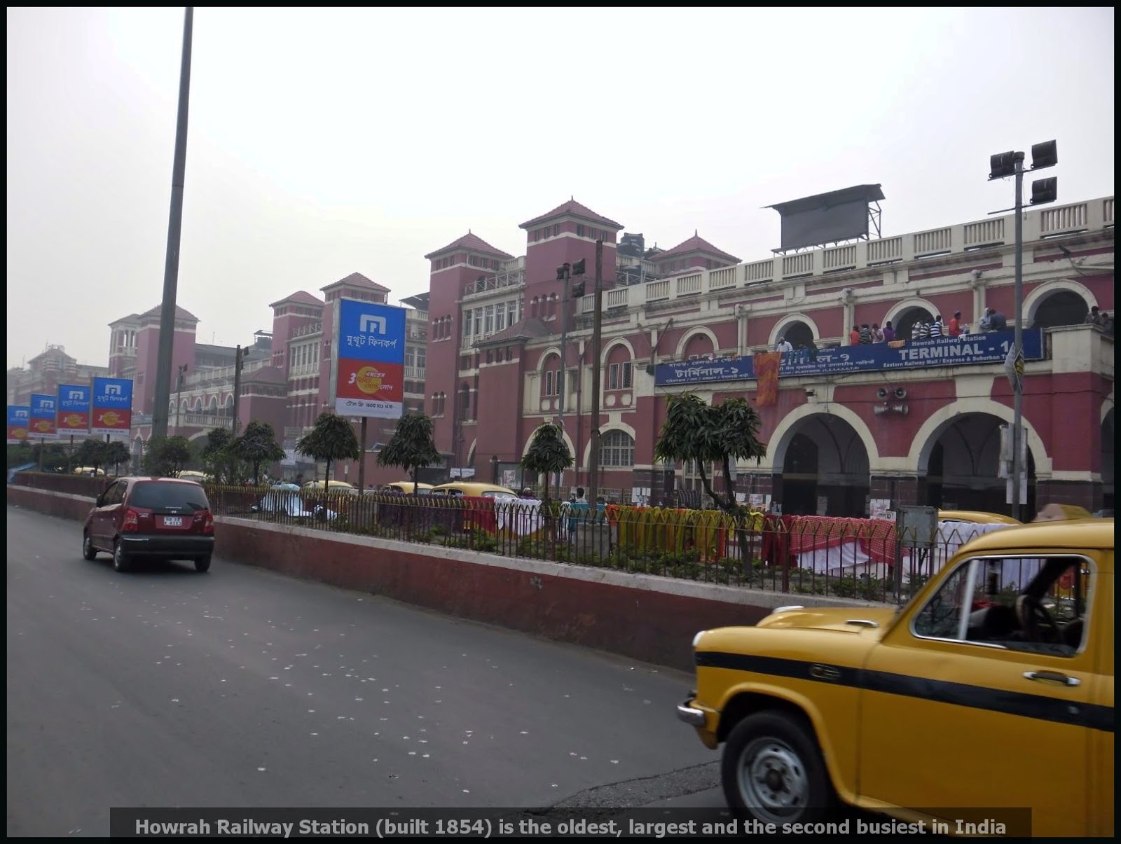 Picture of the Week 22 Howrah Railway Station Path