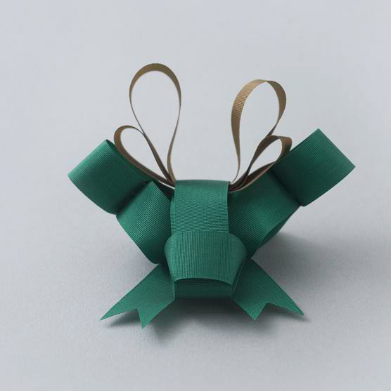 reindeer bow