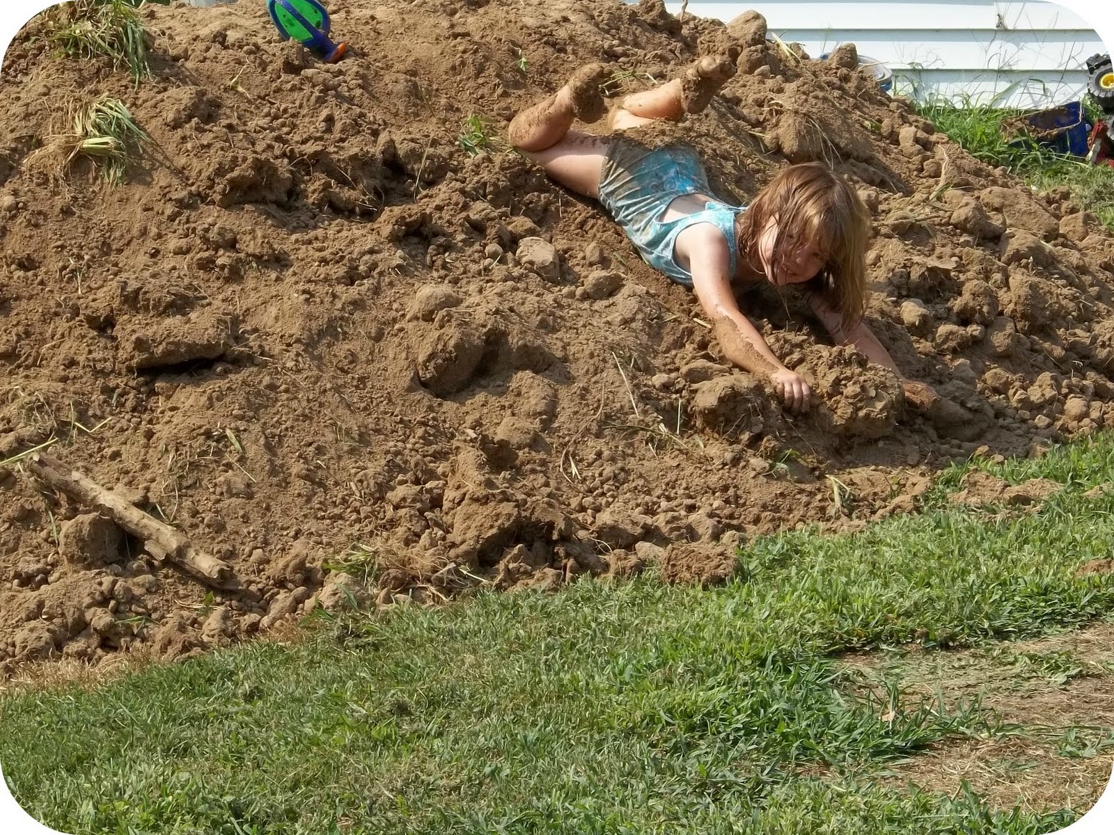 4 Ever Learning Go Play in the Mud!