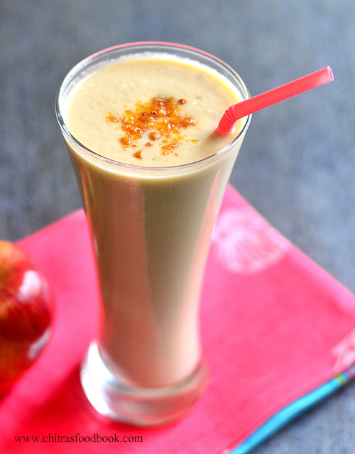 Apple Chikoo Milkshake Recipe Queen Palace Milkshake Chitra's Food Book