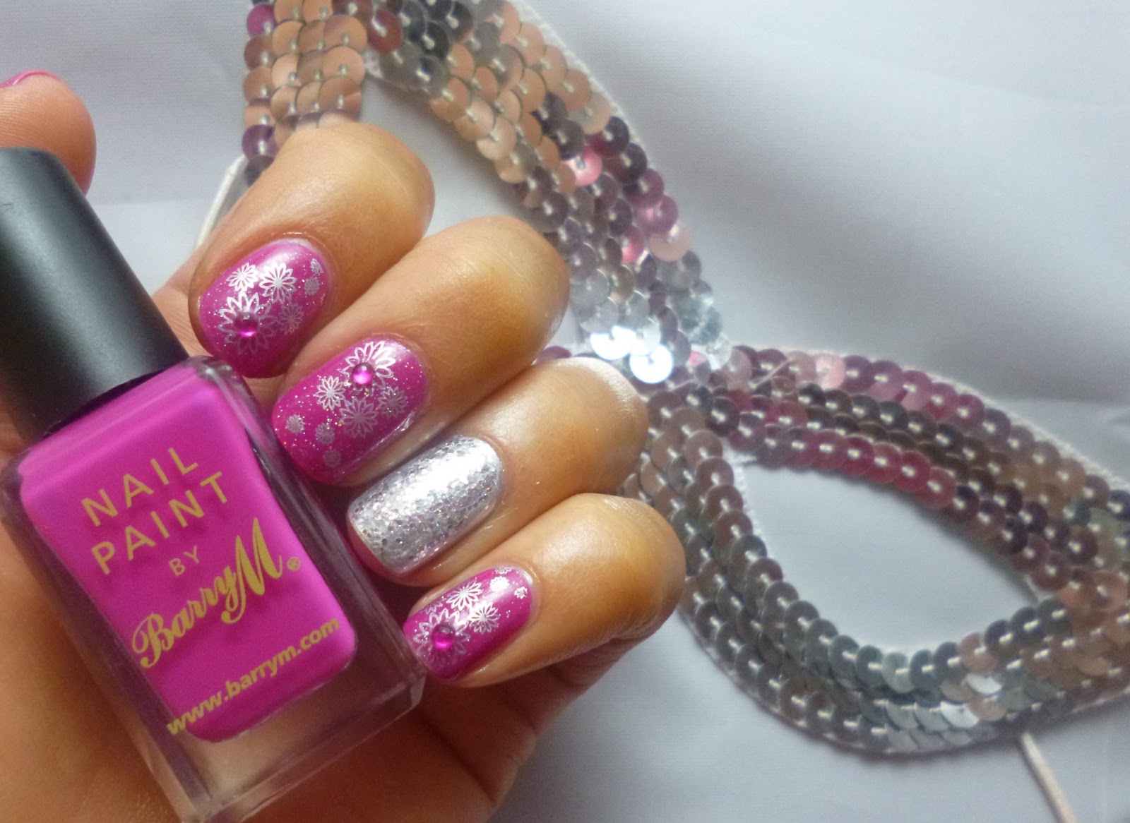 Lou is Perfectly Polished Nails for the Masquerade Ball