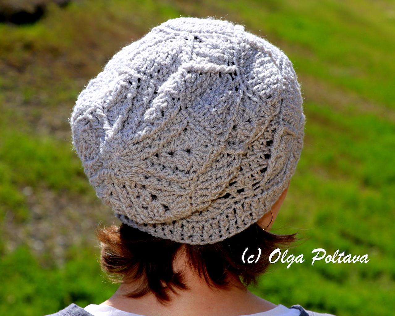 Lacy Crochet: Textured Slouchy Hat Crochet Pattern