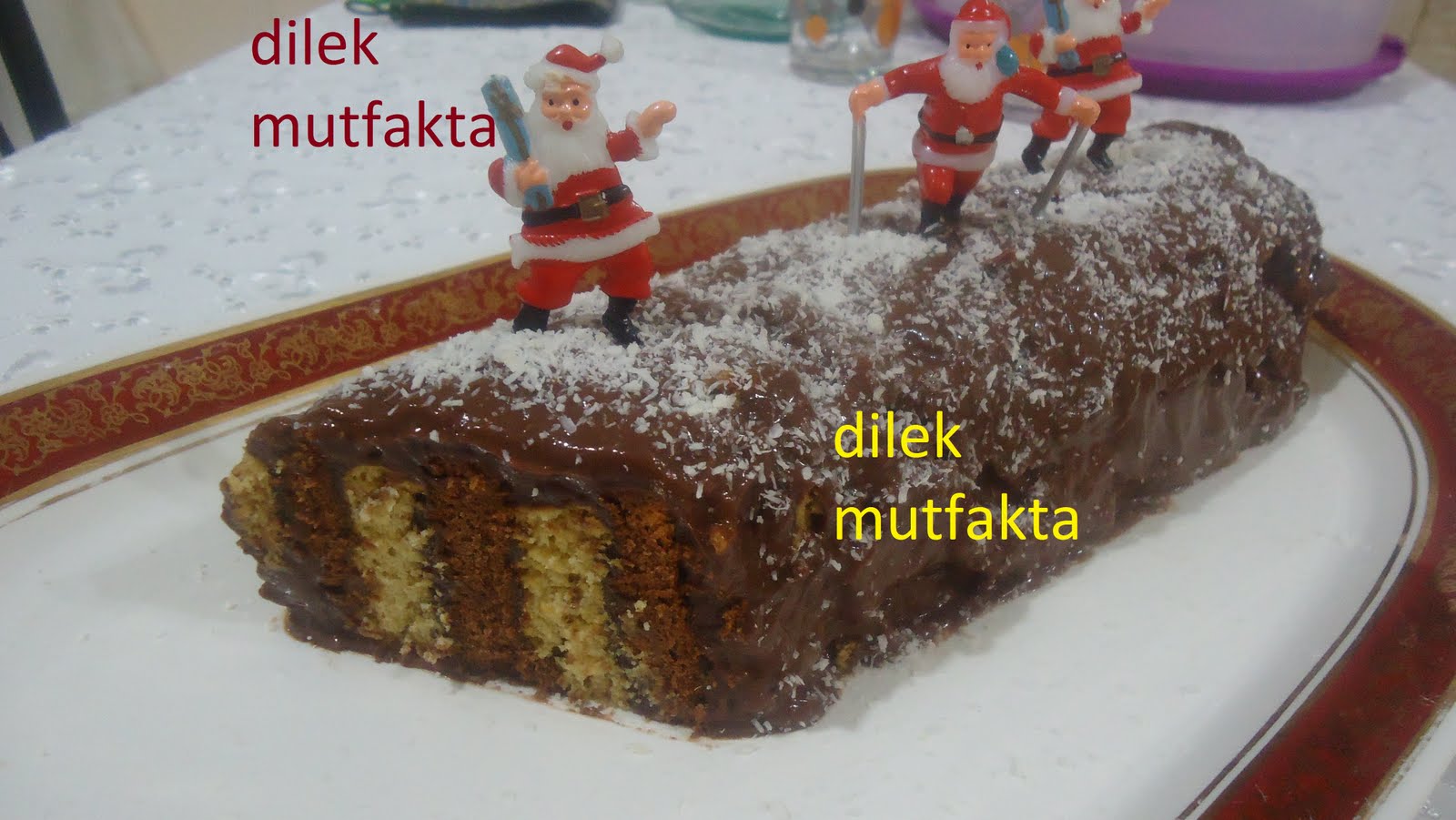 2 RENKLİ BİSKÜVİLİ PASTA