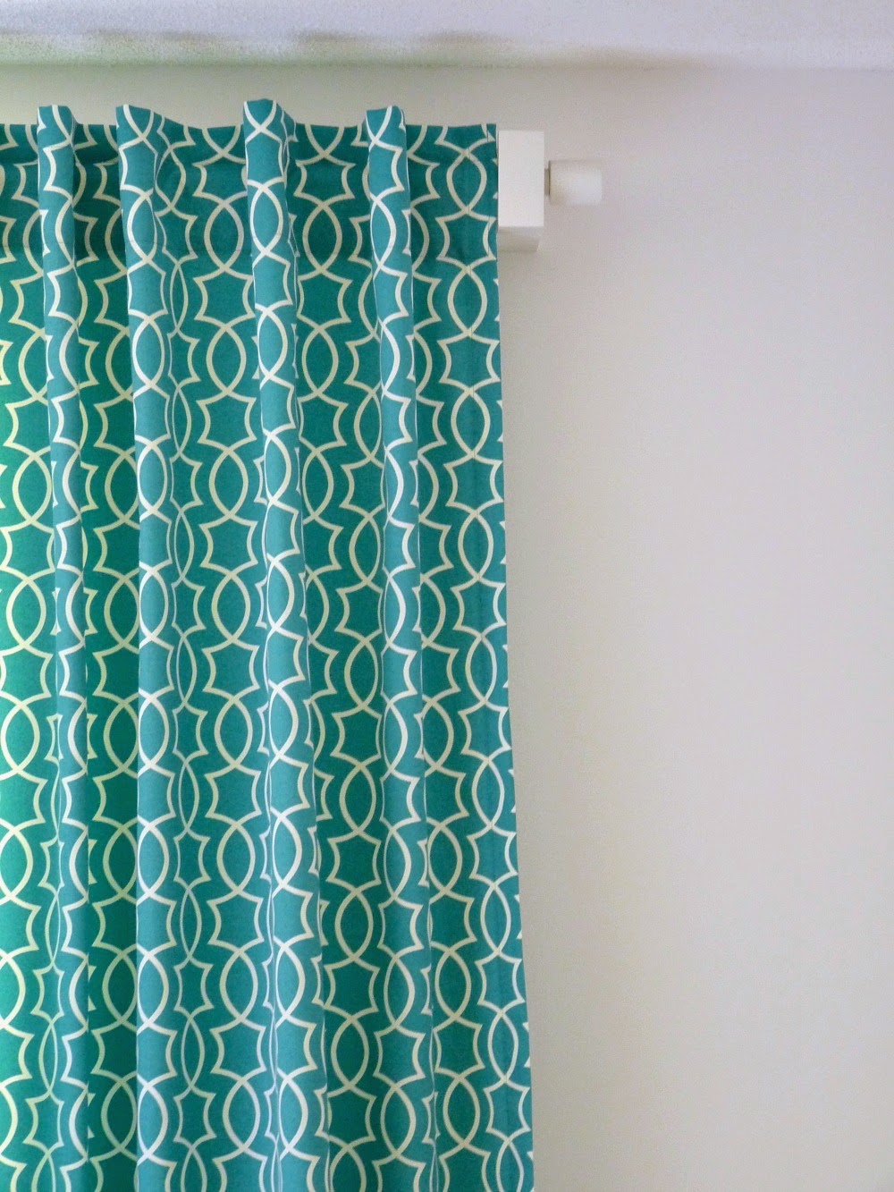 Chic back tab curtains