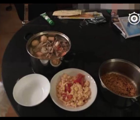 'Bạn gái tin đồn' tung 116 hình ảnh làm bằng chứng chuyện hẹn hò với Ngô Diệc Phàm - Ảnh 6 'Ban gai tin don' tung 116 hinh anh lam bang chung chuyen hen ho voi Ngo Diec Pham - Anh 6