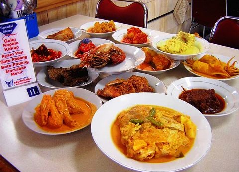 Cara Membuat Es Buah Segar